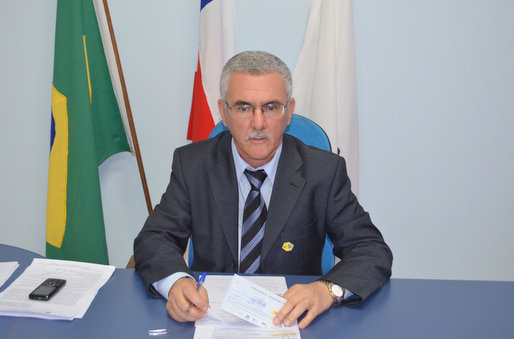 Prefeito-de-Poções-Otto-Magalhães