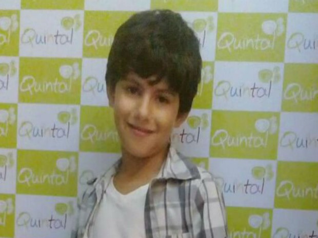 menino morto a pauladas