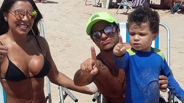 praia-thammy-andressa