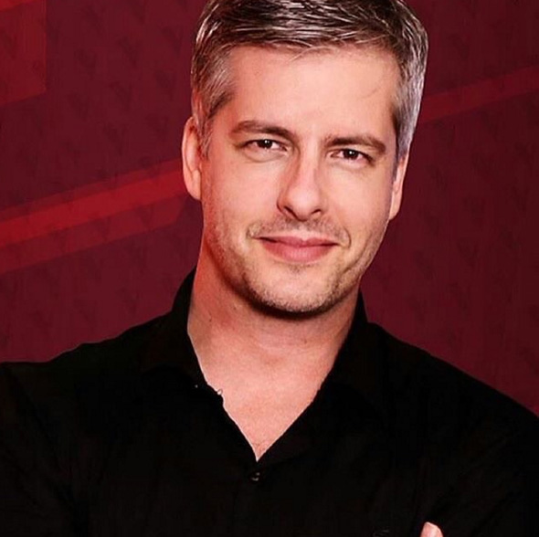 VICTOR 5